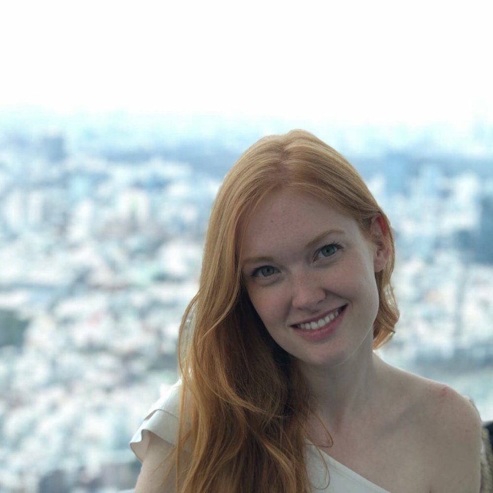 Meet your Posher, Lara